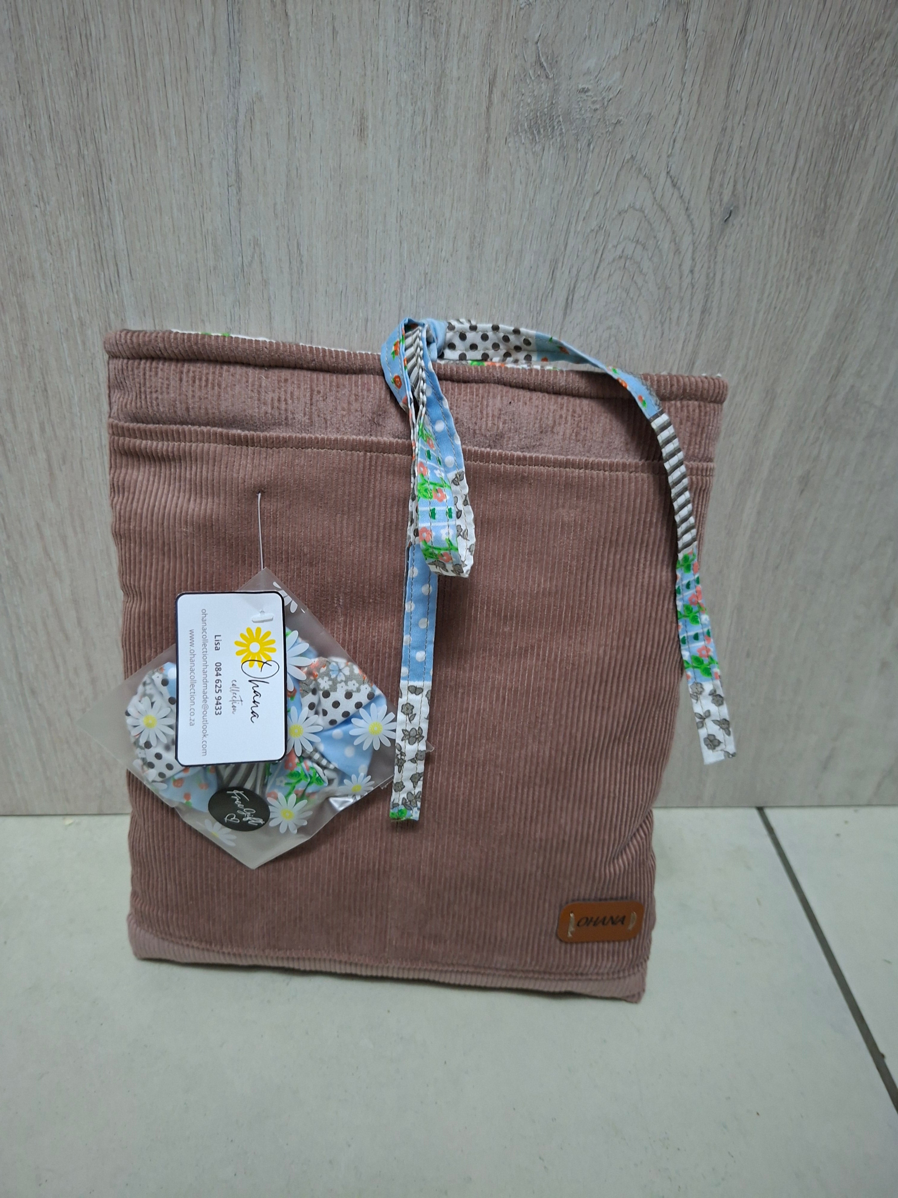 Book / Tablet Bags